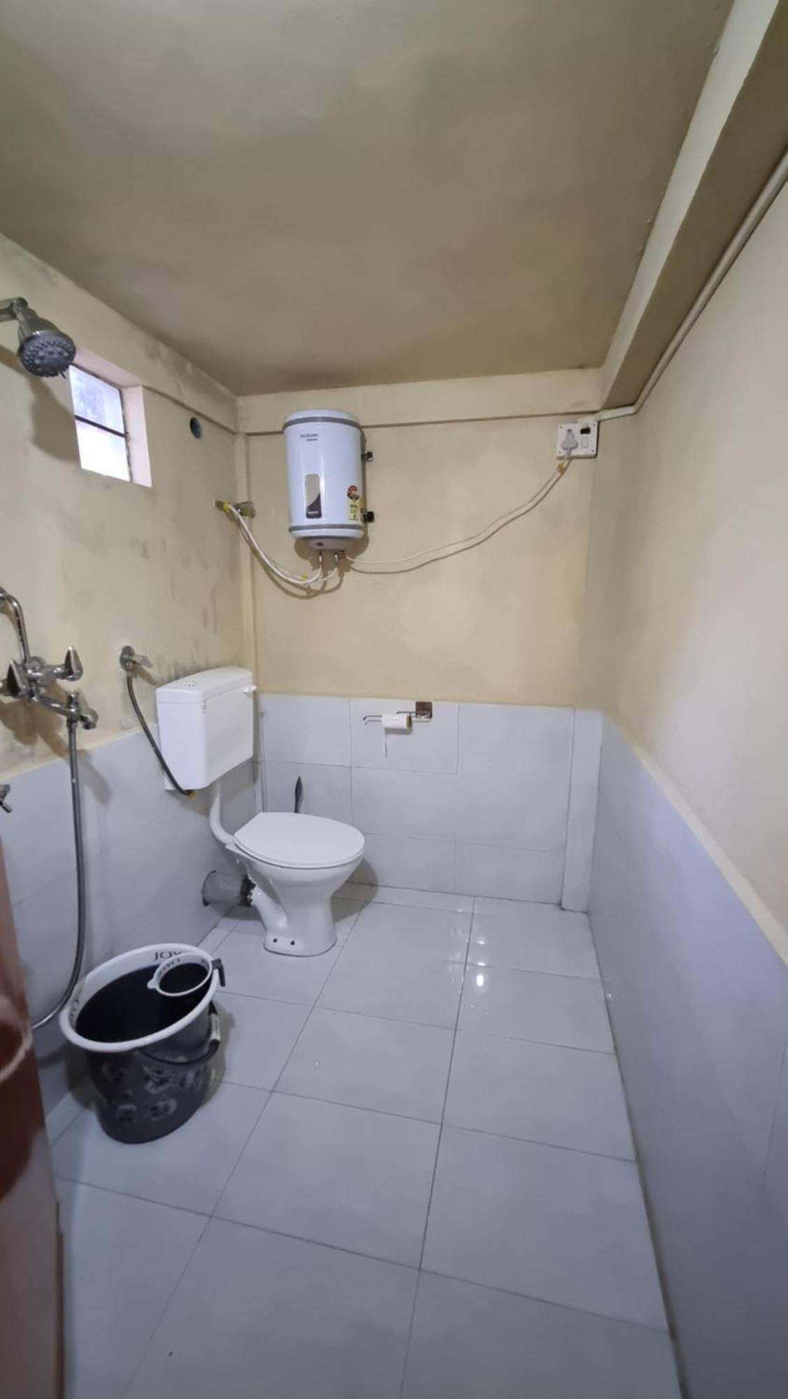 I Basa Homestay Sohrarim Exteriér fotografie